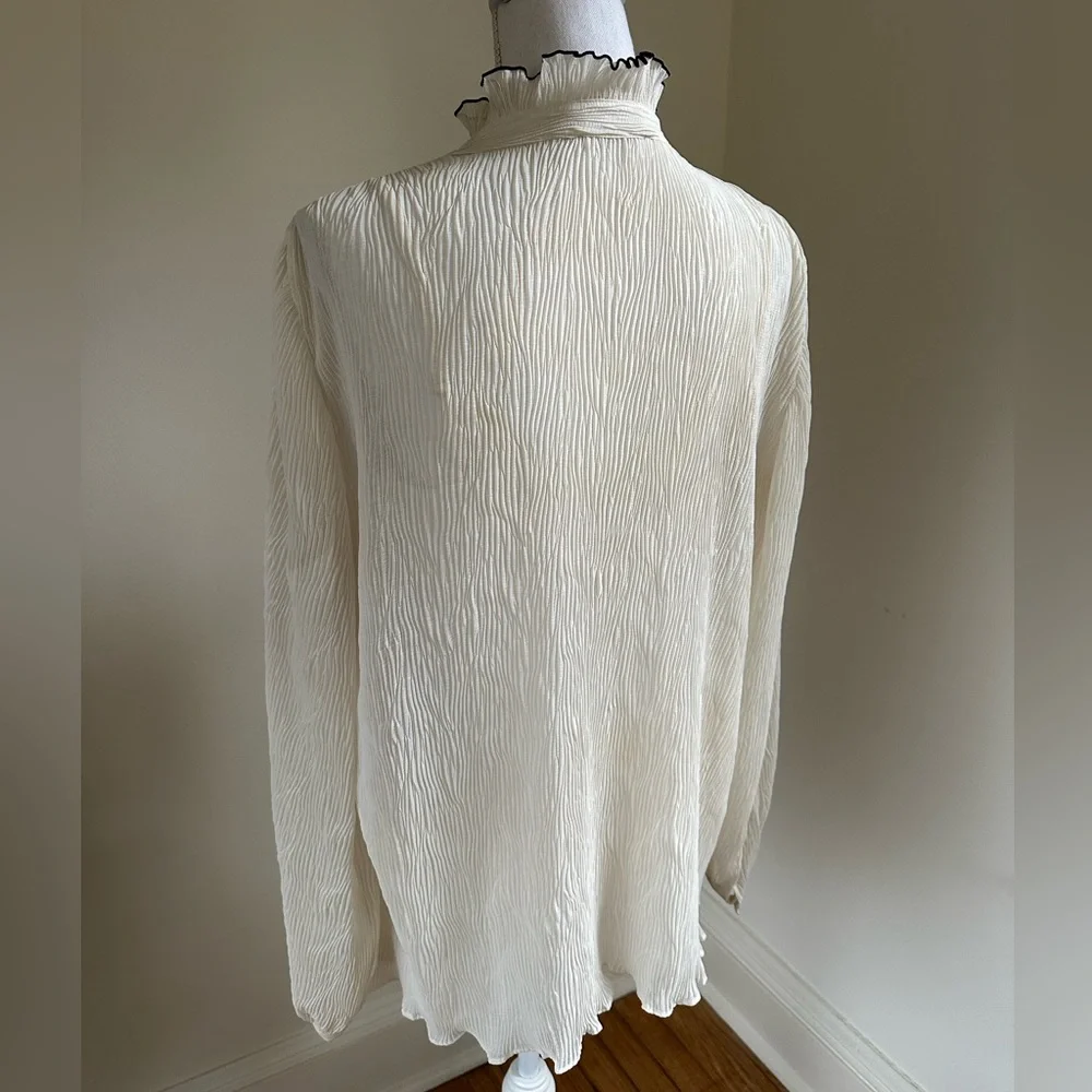 Tory Burch Cream Ruffled Collar Blouse size 12 - Picture 4 of 9